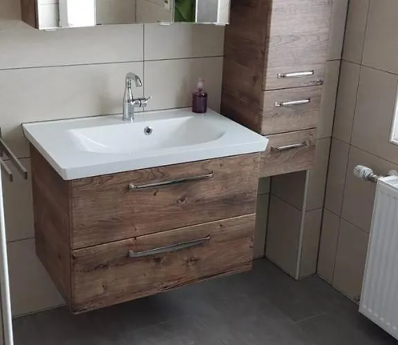 Апартаменты Fewo Mogendorf *